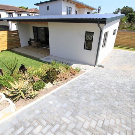 Garden Flat - Walk To The Beach Plettenberg Bay Exteriör bild