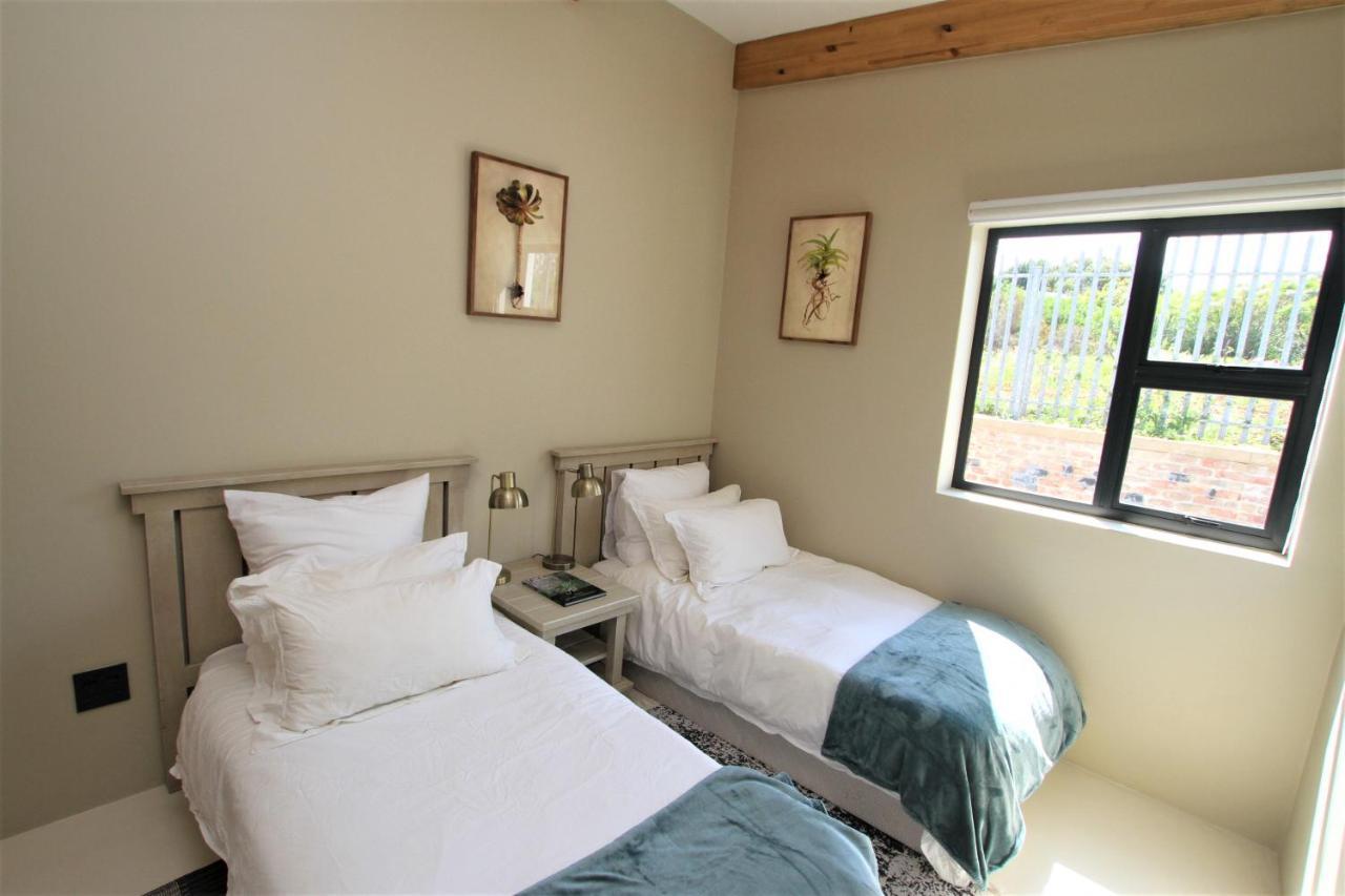 Garden Flat - Walk To The Beach Plettenberg Bay Exteriör bild